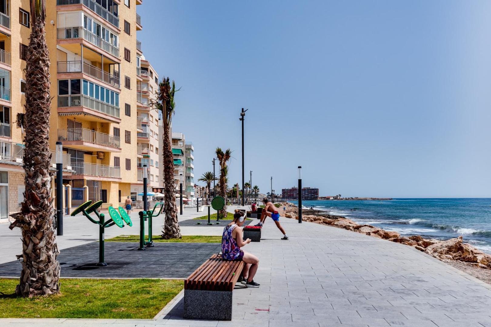Calle Concordia 86, Two Bedroom Apartment, Up To 6 Guests, Near Del Cura Beach,Supermarket Mercadona And Central Bus Station Torrevieja Eksteriør billede